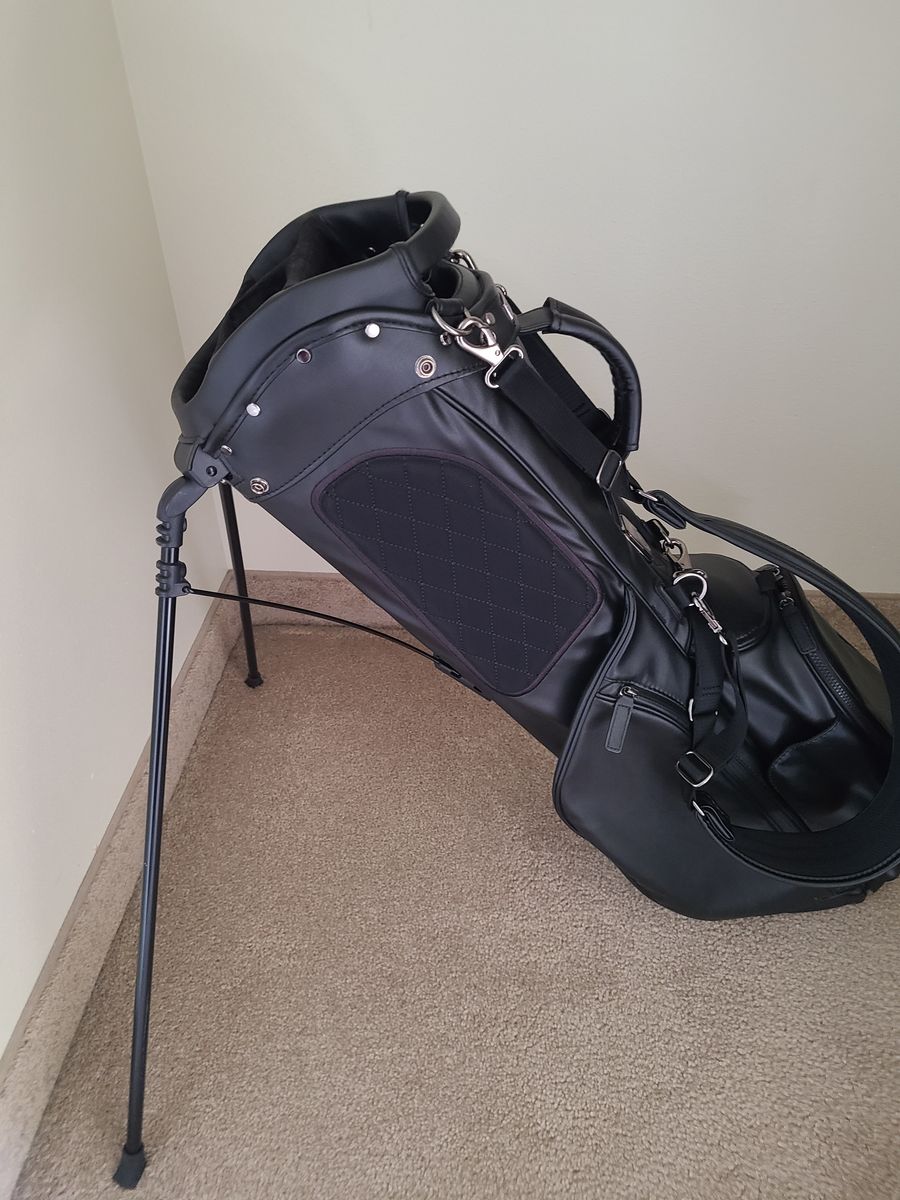 Titleist black Links Legend stand/carry golf bag