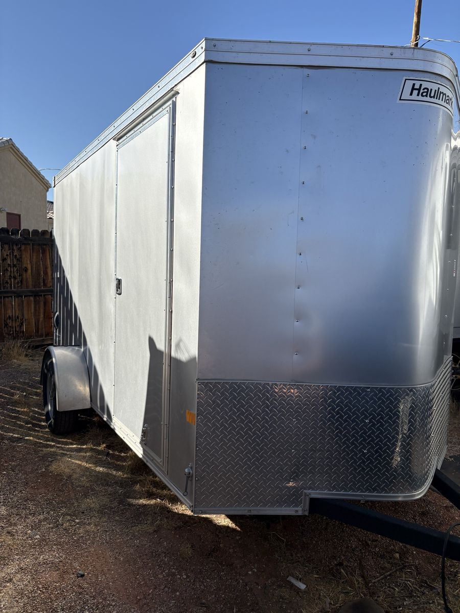 2022 Haulmark 6x12 V-nose Enclosed Trailer