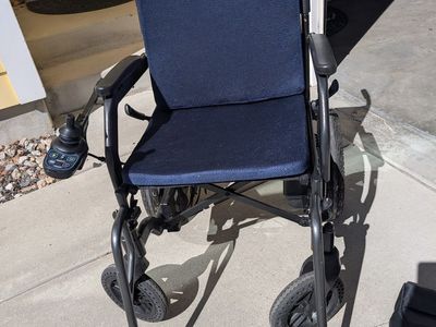 DEMOTOUR HBLD3-A Foldable Electric Wheelchair