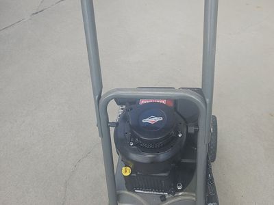 Craftsman 2000 PSI Gas Pressure Washer 475 Series - Briggs & Stratton Engine