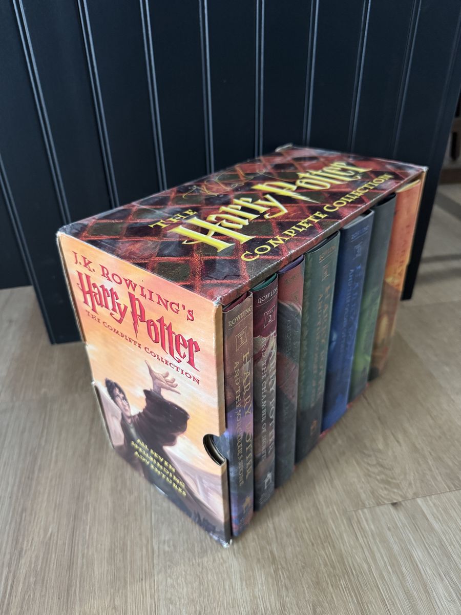 Harry Potter box set of 7 hardback books