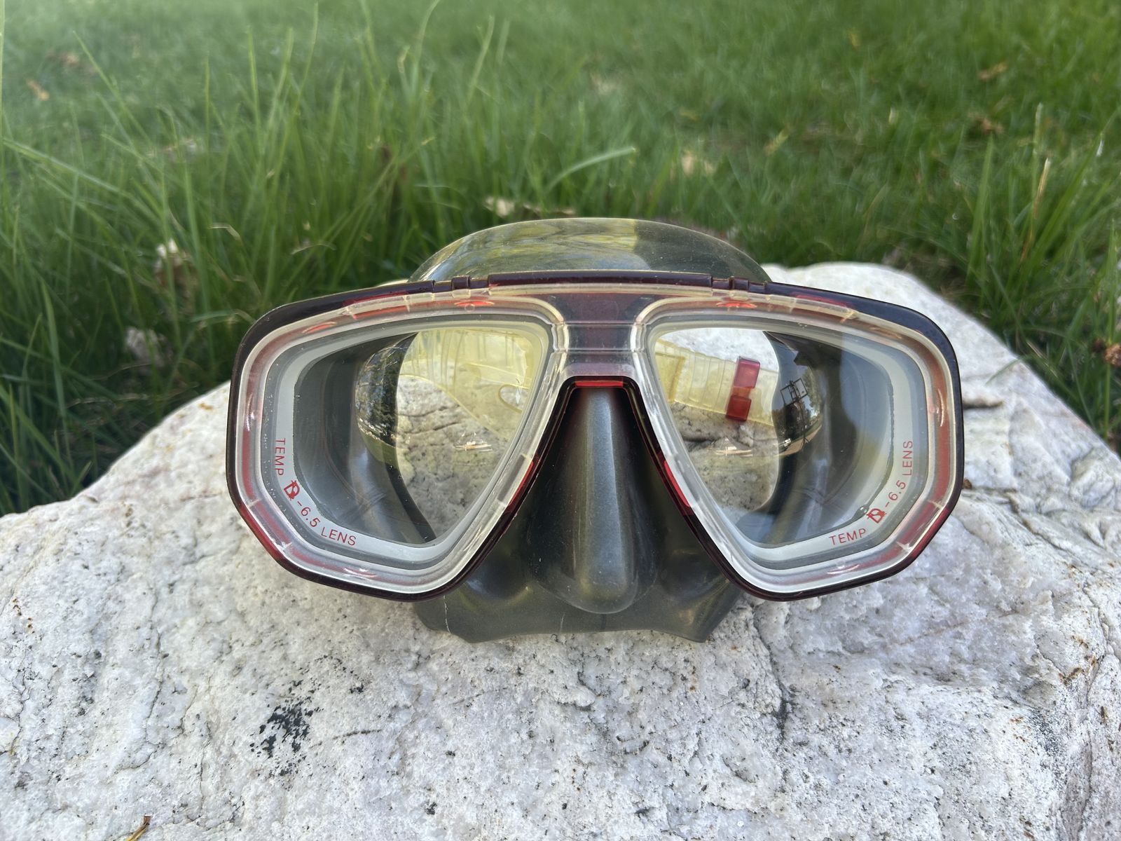 Nearsighted prescription snorkel mask