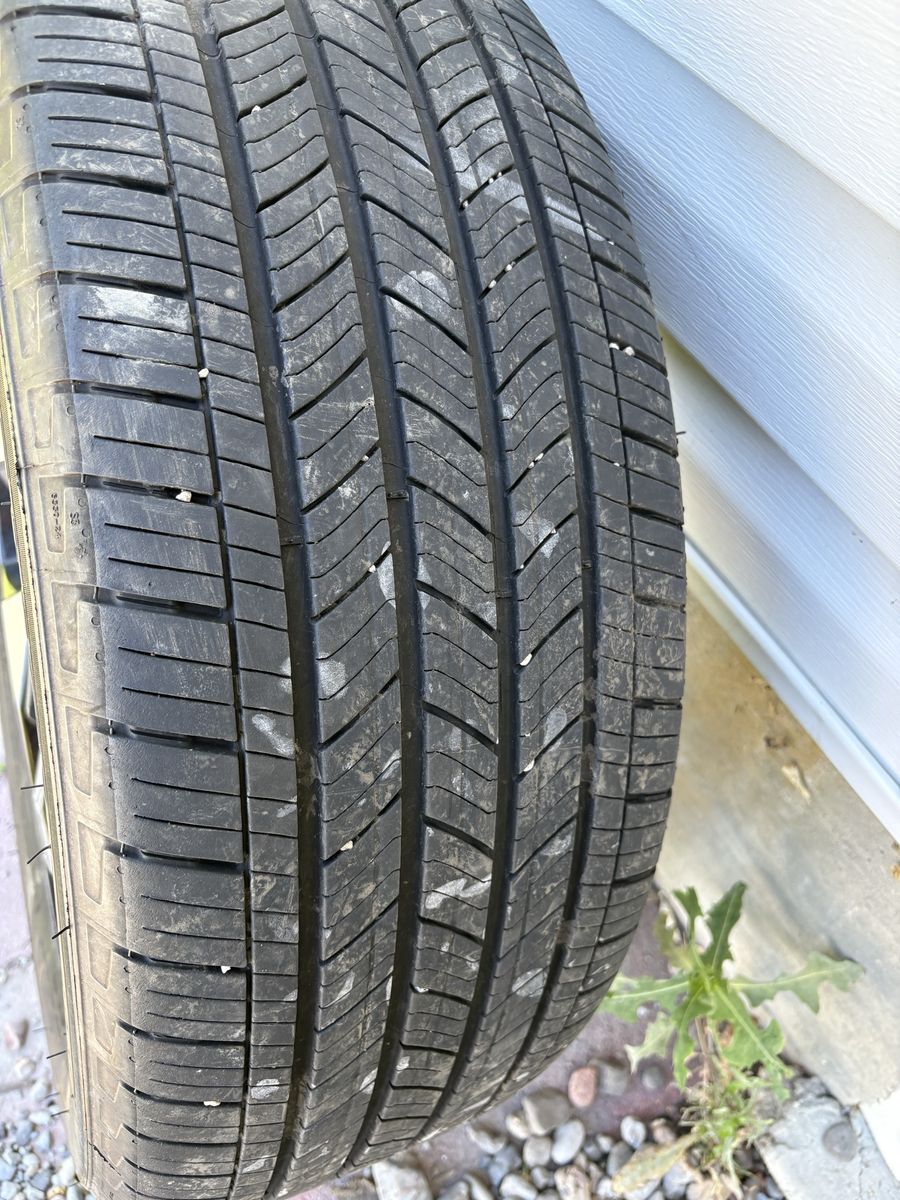 4 Michelin tires