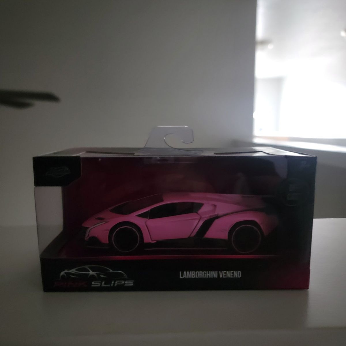 Jada Pink Slips Lamborghini Veneno Chase Die-cast