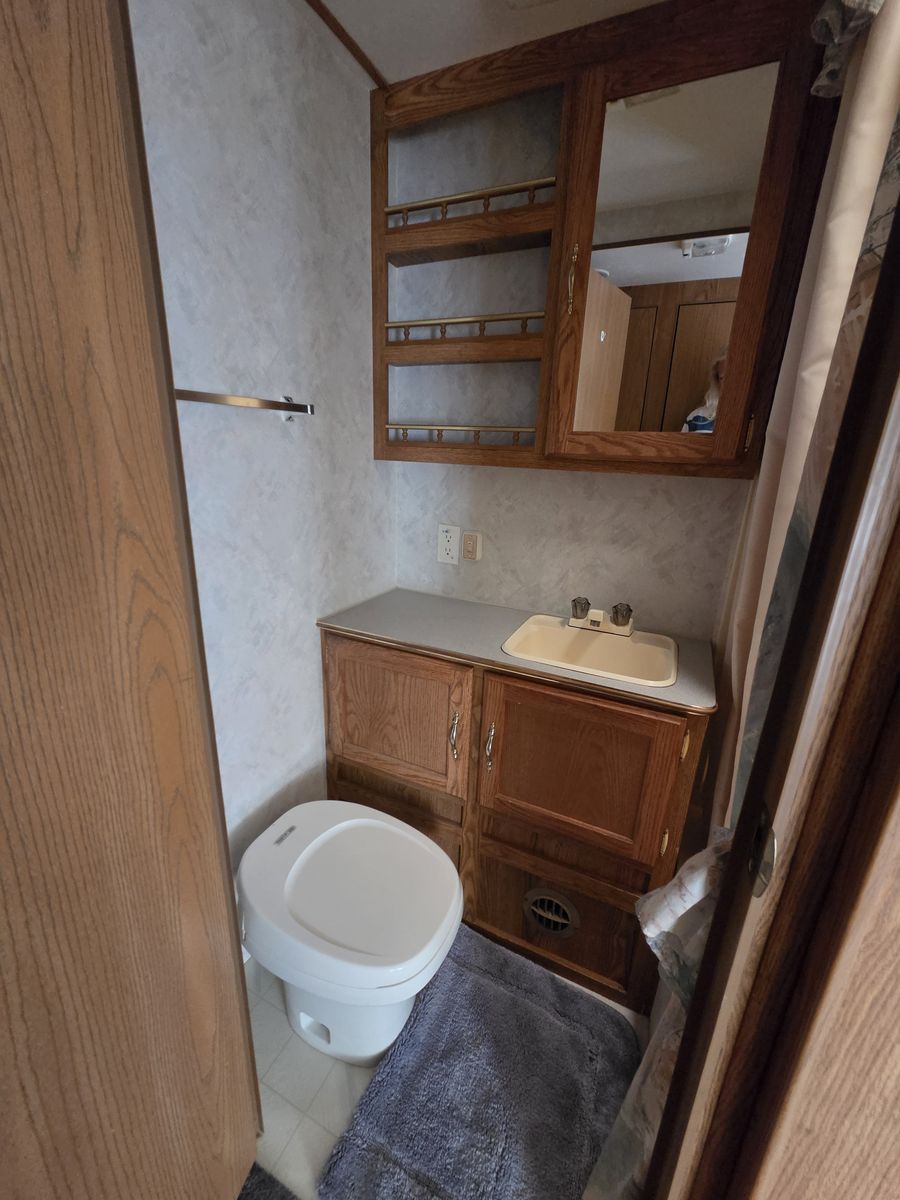 Main image 9