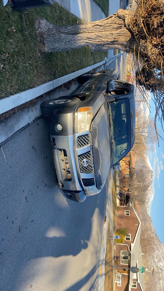 2004 NISSAN TITAN SE