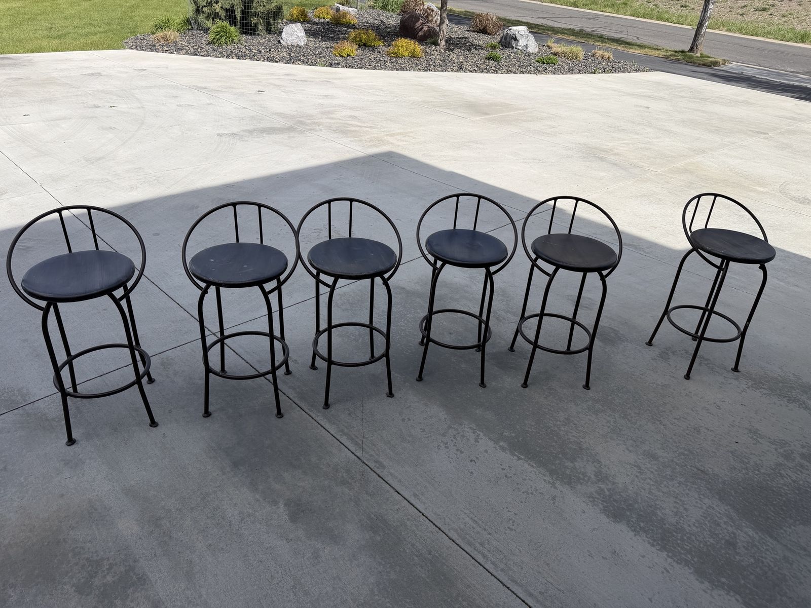 Bar stool (quality)