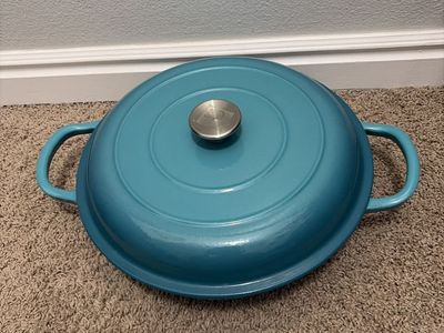 Cuisinart Enameled Cast Iron Dutch Oven - Teal, Excellent Condition
