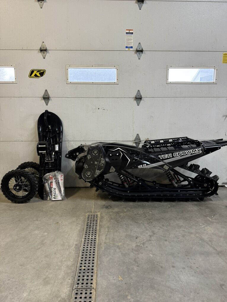 2023 Yeti Snowbike 129 Free Ride Snow Bike Extras