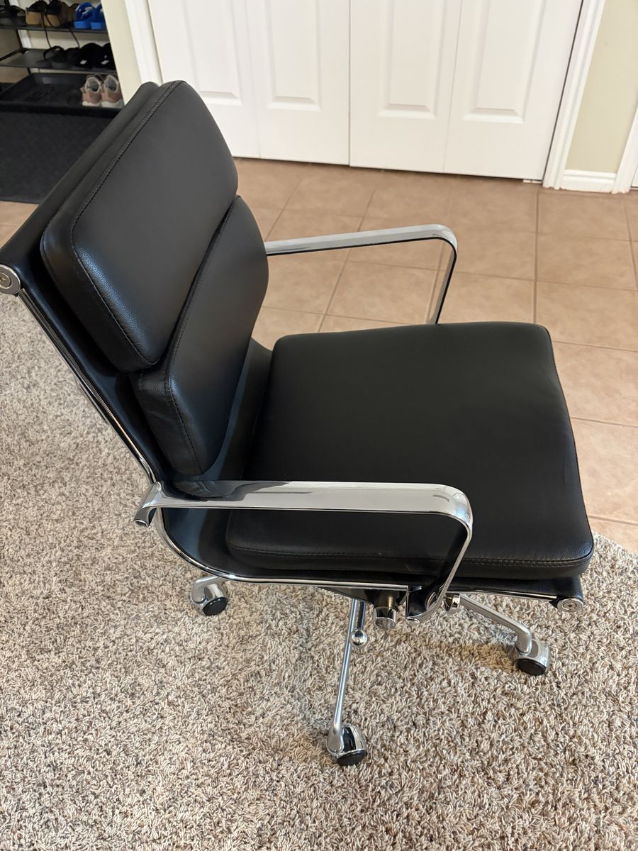 Herman Miller Style Conference Room Chair