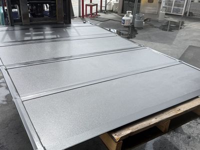 BAK Flip tonneau cover