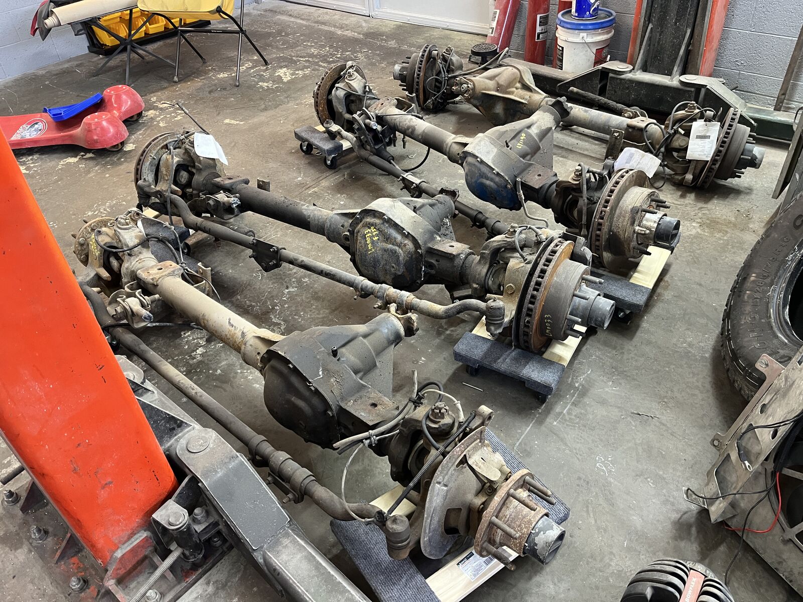 Ford Dana 60 Front Axles--5 Available