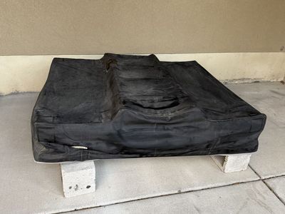 Smittybuilt Gen1 2 man rooftop tent