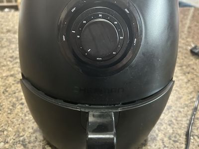 Chefman Air Fryer - Compact Black, Time & Temperature Control