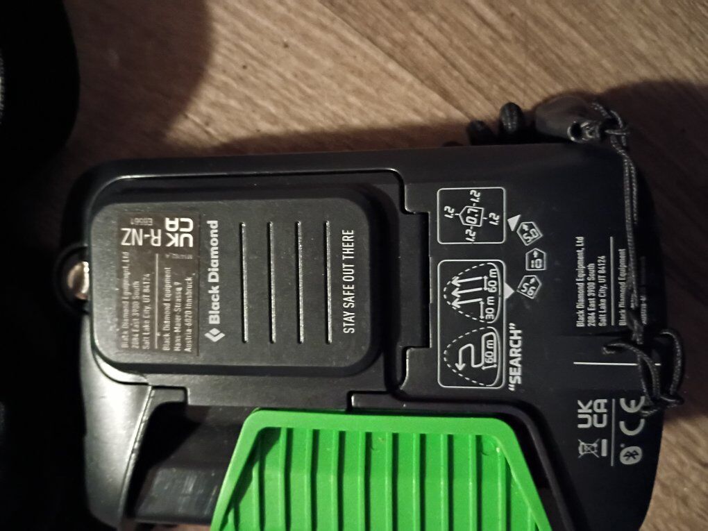 black diamond avalanche becon