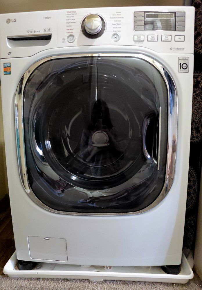LG All-in-One Washer/Dryer Combo – Ventless – Great Condition