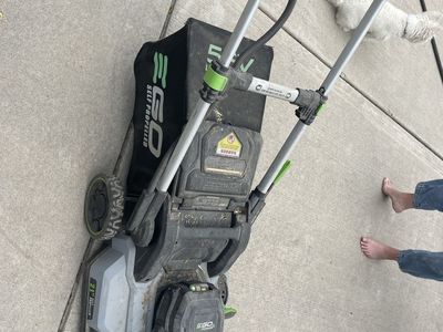 EGO Power+ Select Cut LM2135SP 21" Self-Propelled 56V Cordless Electric Lawn Mower