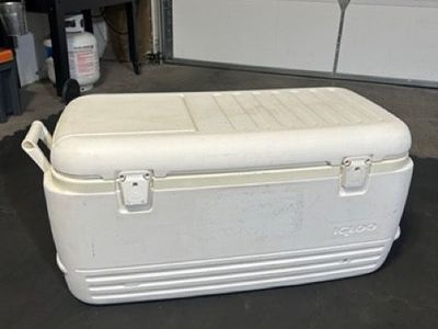 Iglo Cooler Large 100 quart