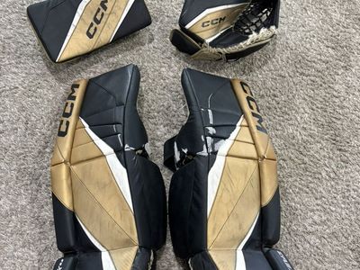 Hockey Goalie Pads, Blocker And Glove