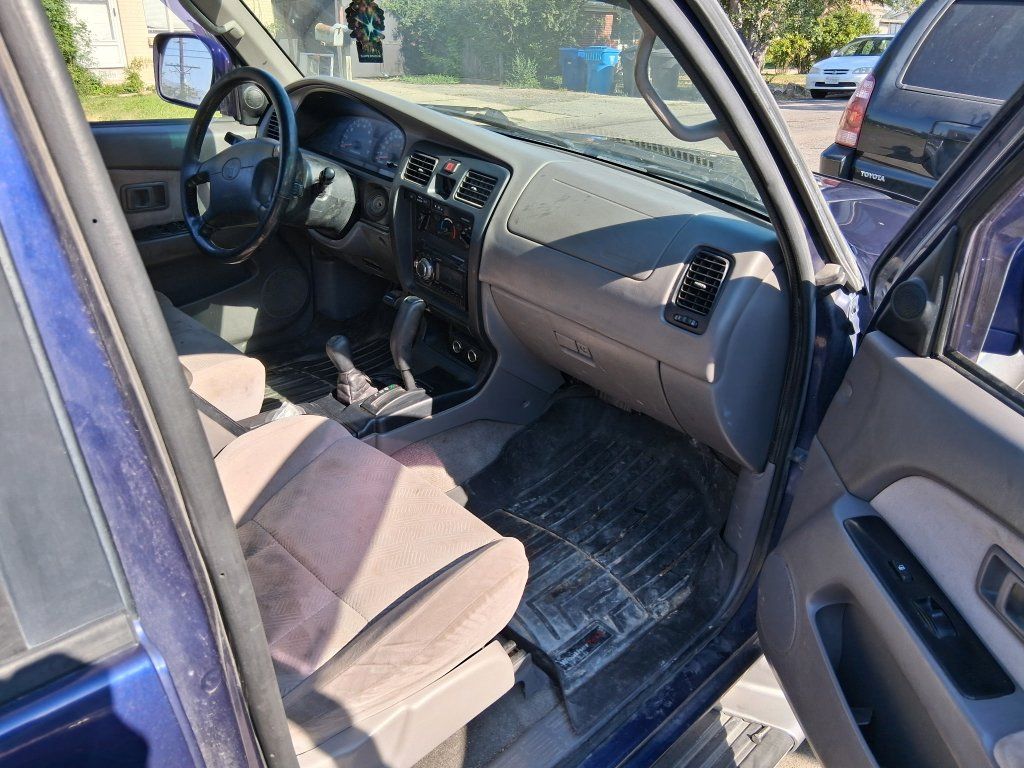 Main image 4