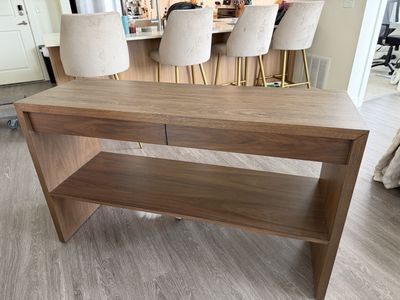 TV Console / TV Stand
