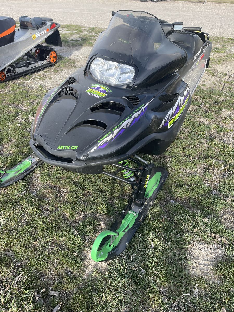 2001 Mountain Cat 600