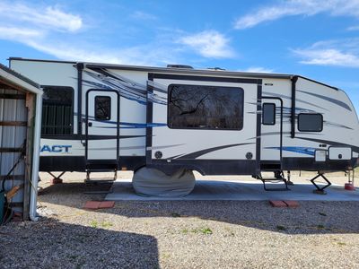 2015 Keystone Impact M-303 Series Toyhauler