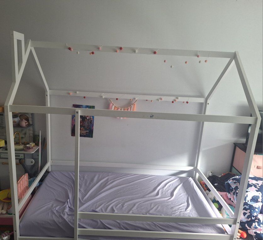 White Wooden House Bed Frame Twin Size Kids Floor Bed