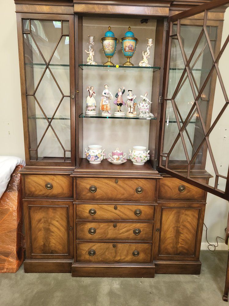 mahogany China cabinet