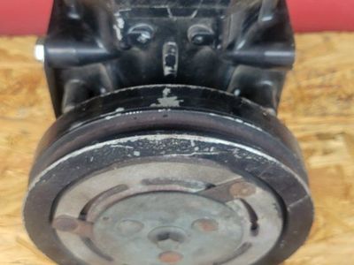 64 65 66 Ford Mustang Rebuilt 8 cylinder A/C compressor with clutch