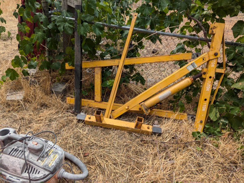 2 ton engine hoist