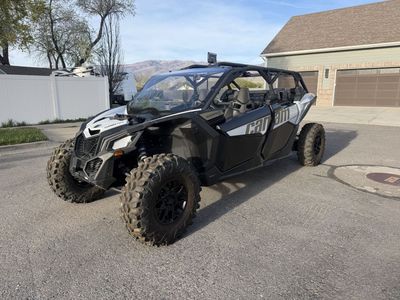 2023 can-am Maverick DS RR