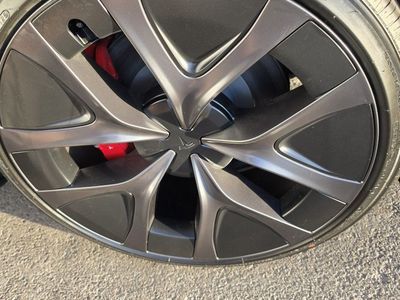 Brand New Tires & Tesla Model Y 21" Induction Wheels - Set of 4