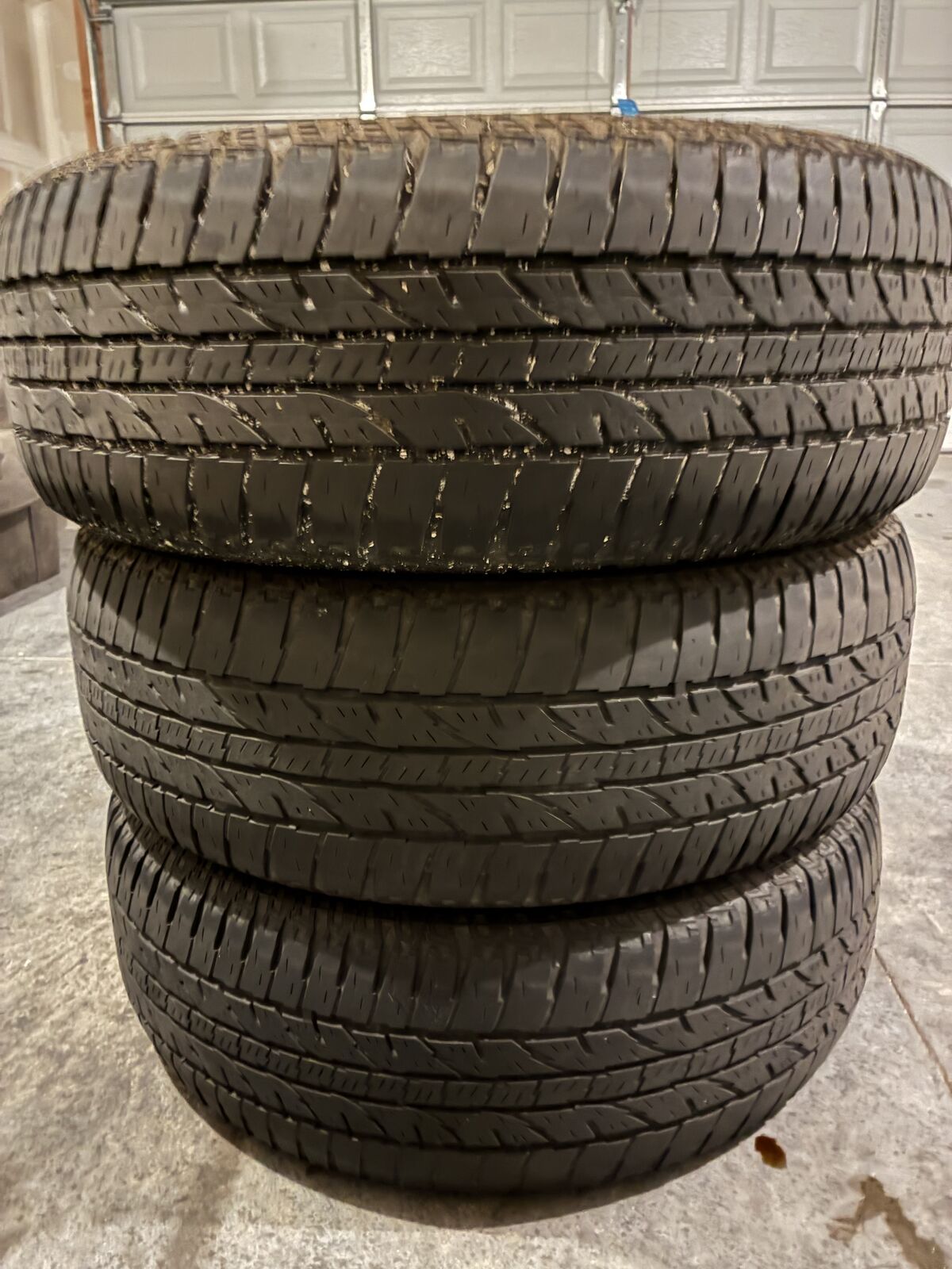 225-65r17 Yokohama Tires