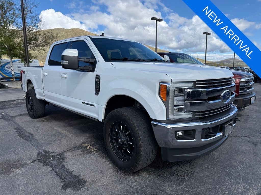 2019 Ford F-350 Super Duty Lariat