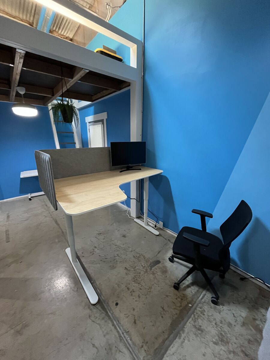 Private Desk, Startup Coworking Membership