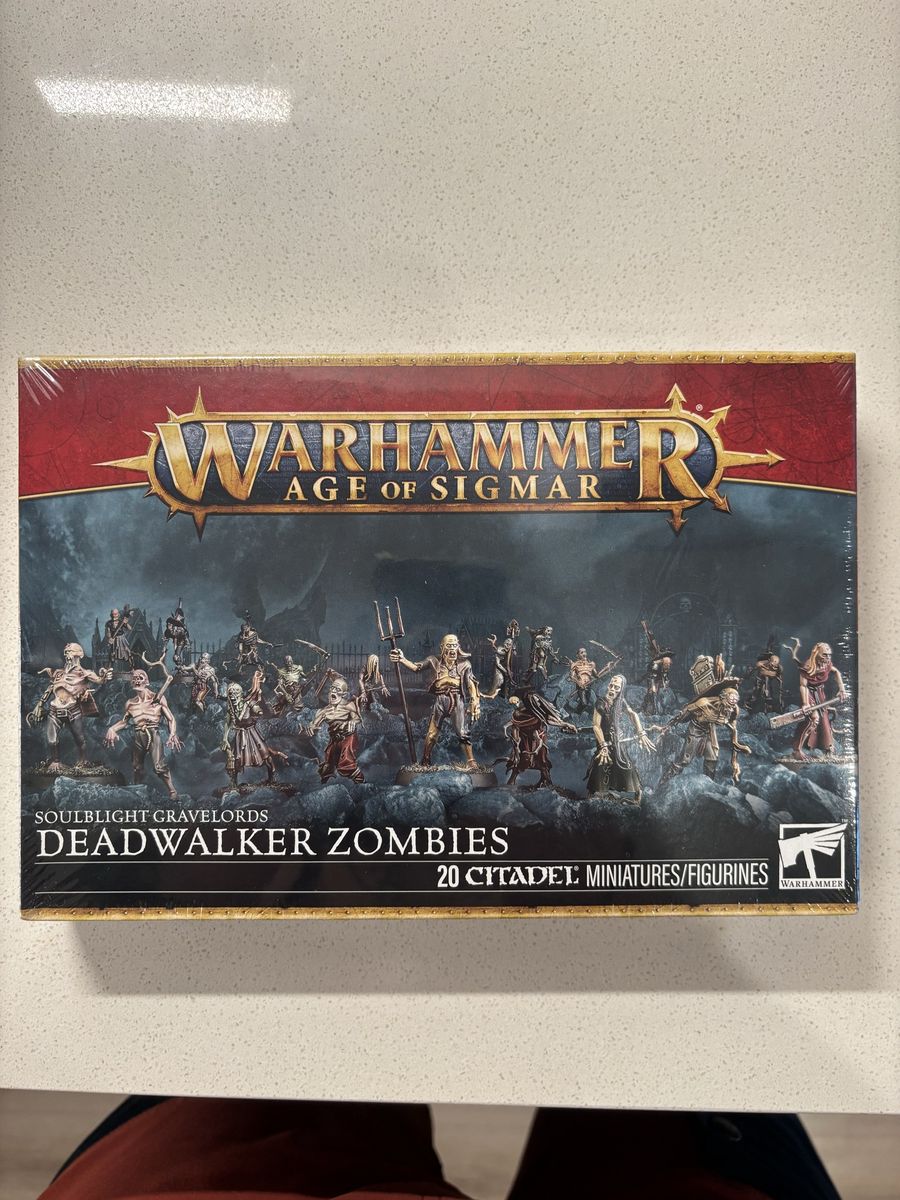Warhammer Age of Sigmar Soulblight Gravelords Deadwalker Zombies Citadel Miniatures (20 Figures)