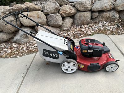 Toro Recycler 22” SmartStow Self-Propelled Lawn Mower