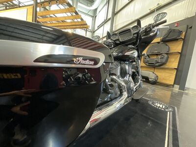 2024 Indian Motorcycle® Chieftain® Black Metallic