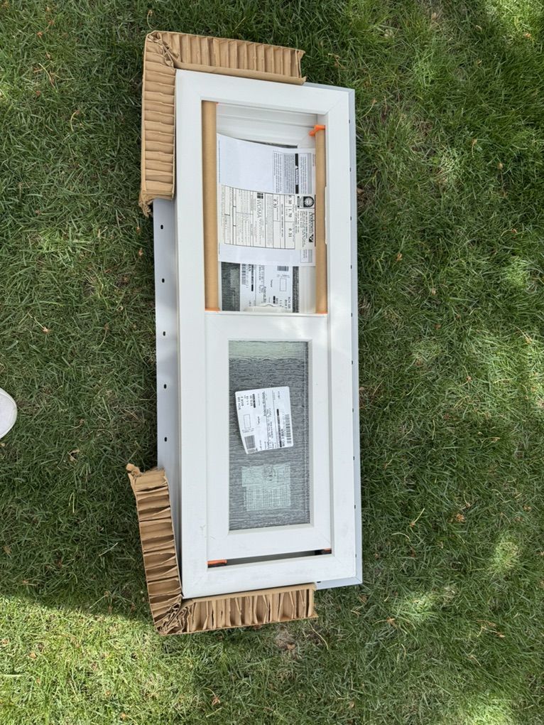 White Andersen 100 Series Sliding window 34x12