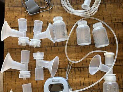 Ameda Mya Joy Plus electric breast pump *Free*