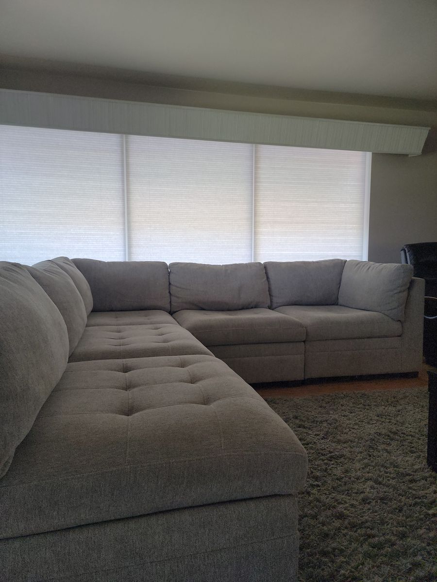 Thomasville 6 piece sectional.
