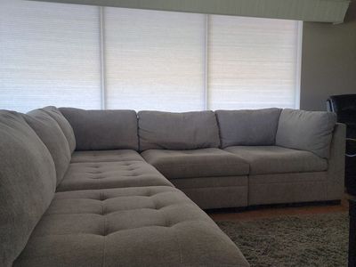 Thomasville 6 piece sectional.