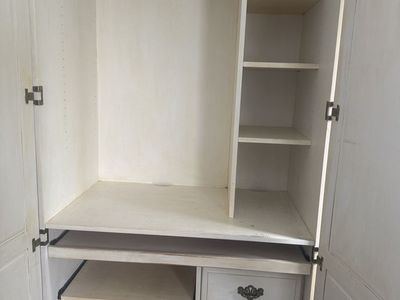 Armoire closet