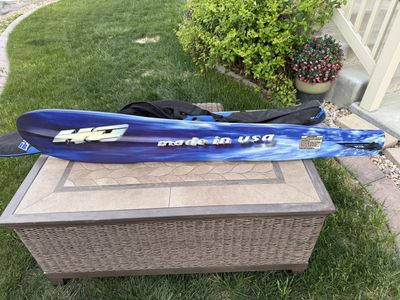 Ho radius 2s wide Slolam ski