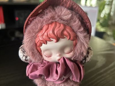 Skullpanda - L’impressionnisme Plush Pendant