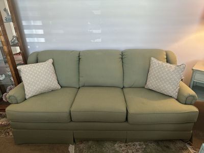 Comfortable 3-Seater Green Fabric Sofa Couch with Skirted Base and Throw Pillows