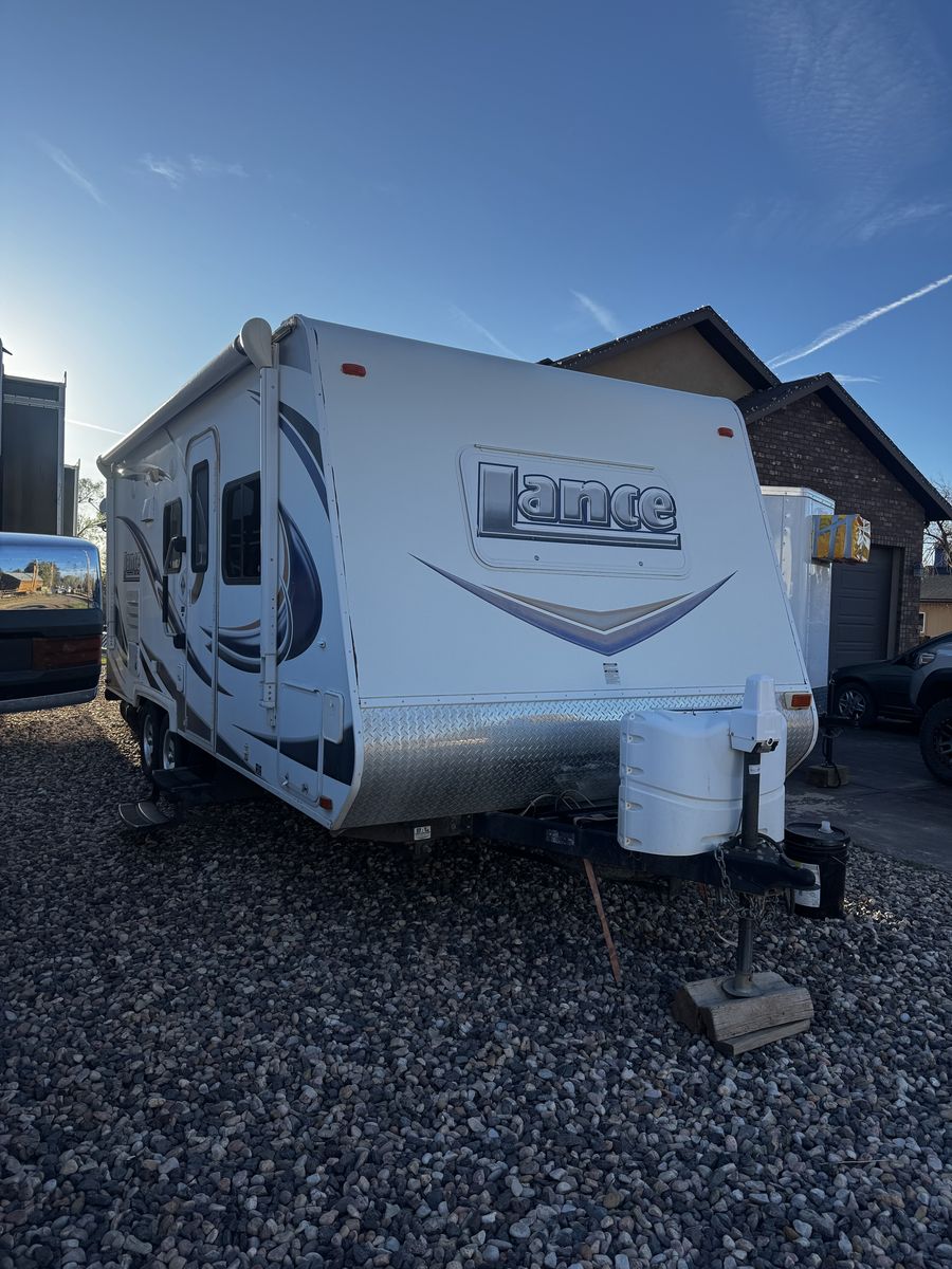 Travel trailer 