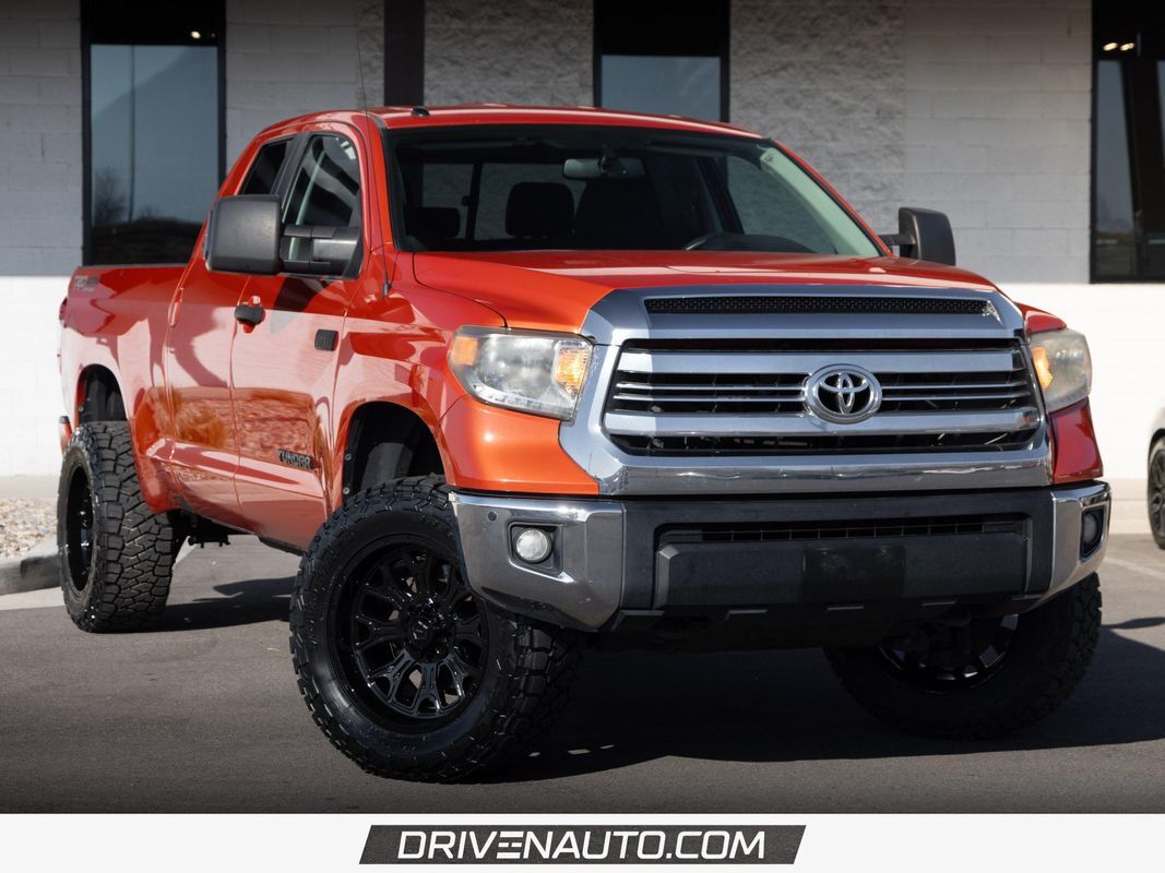 2017 Toyota Tundra SR5