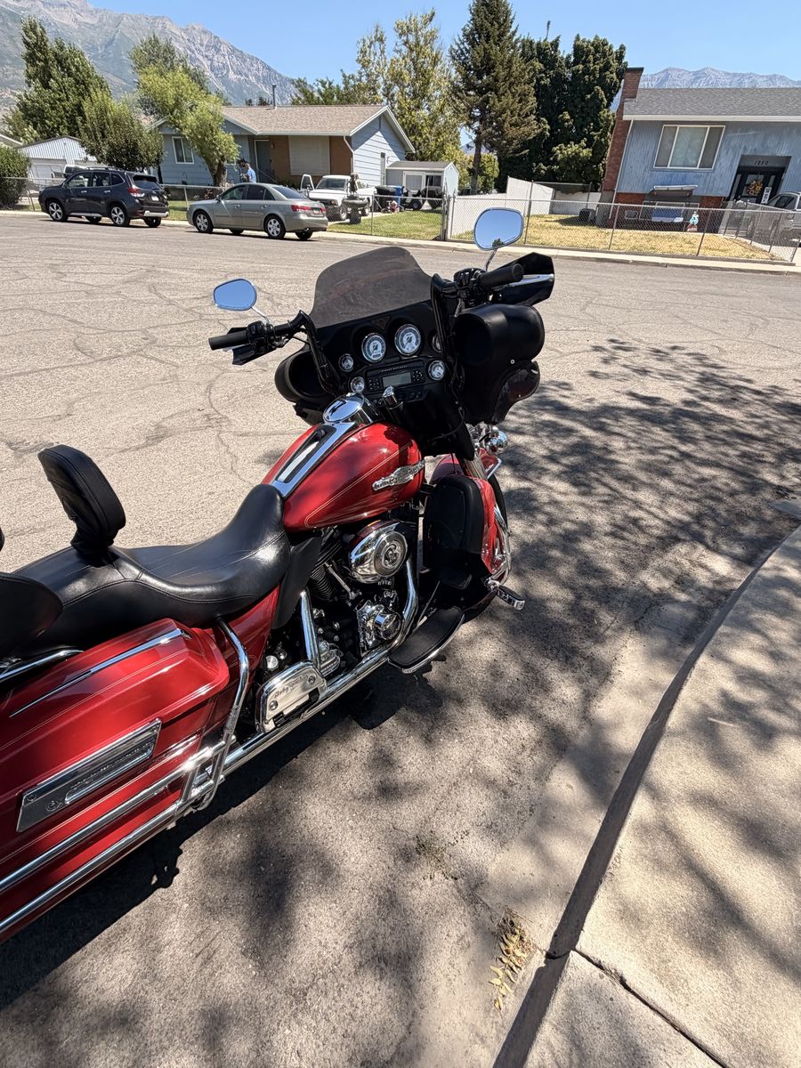 2008 Harley Ultra Classic Firefighter Edition